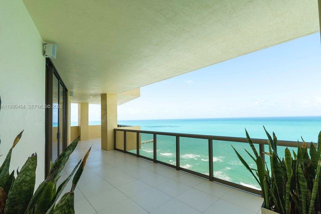 16275 Collins Ave x, Sunny Isles Beach, FL 33160