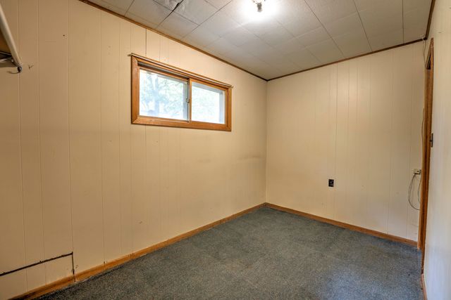 3800 38th St SE, Minot, ND 58701