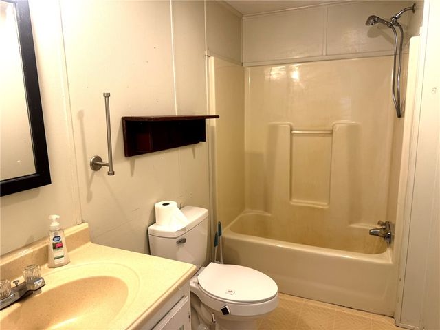 383 County Road 17 381, Bainbridge, NY 13733