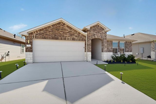 218 Sickle LOOP, Kyle, TX 78640