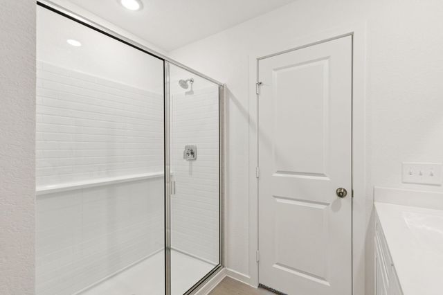 1010 S Oakhurst Drive, Dayton, TX 77535