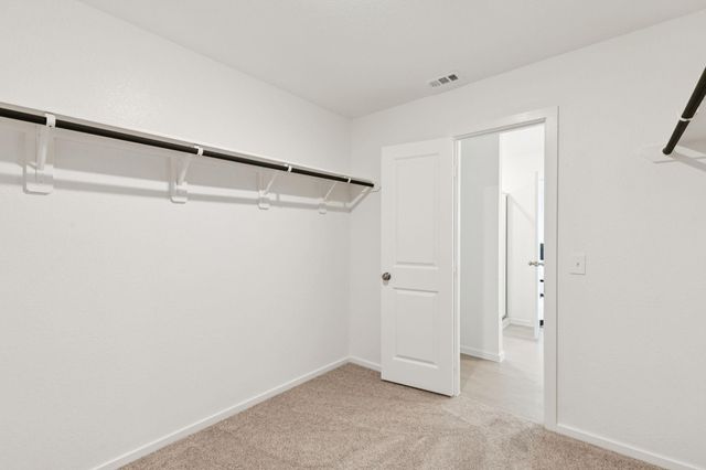 1010 S Oakhurst Drive, Dayton, TX 77535