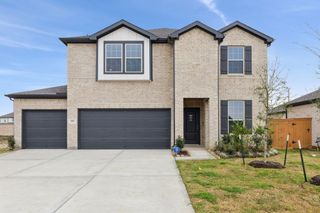 1010 S Oakhurst Drive, Dayton, TX 77535