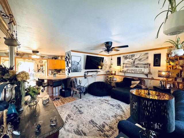 906 Villa Park DRIVE, West Bend, WI 53090