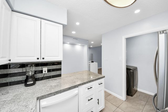 9314 Westwood Village Drive 24, Houston, TX 77036