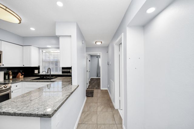 9314 Westwood Village Drive 24, Houston, TX 77036