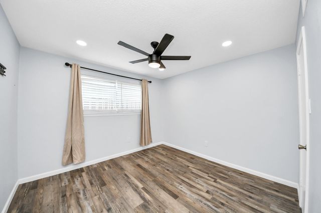 9314 Westwood Village Drive 24, Houston, TX 77036