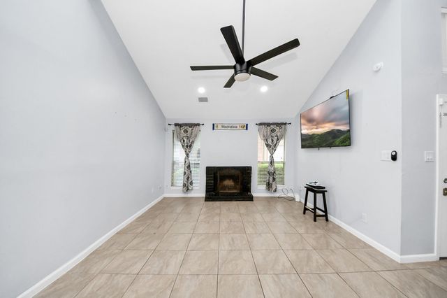 9314 Westwood Village Drive 24, Houston, TX 77036