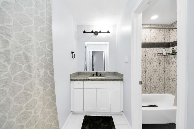 9314 Westwood Village Drive 24, Houston, TX 77036