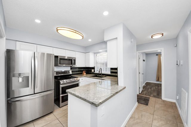 9314 Westwood Village Drive 24, Houston, TX 77036