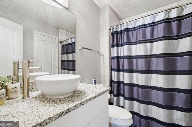 325 Ivy Mill Court, Roswell, GA 30076