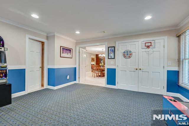 21 Stafford Road, Woodbridge, NJ 07067