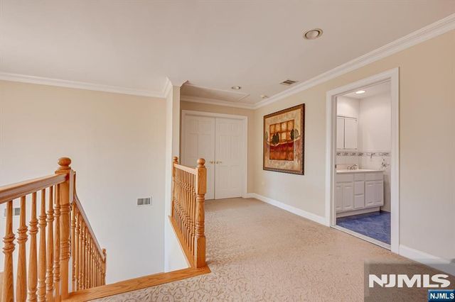 21 Stafford Road, Woodbridge, NJ 07067