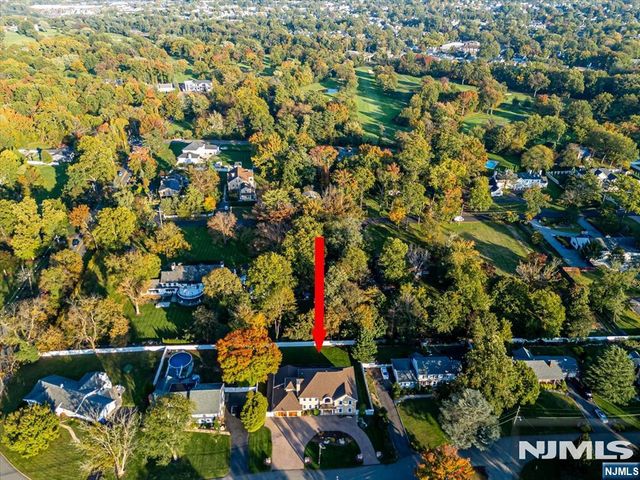 21 Stafford Road, Woodbridge, NJ 07067