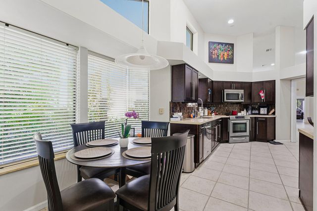 1120 Sand Drift Way A, West Palm Beach, FL 33411