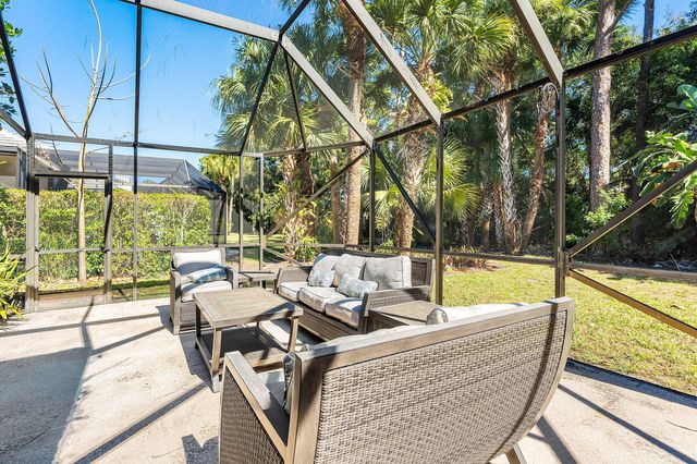 1120 Sand Drift Way A, West Palm Beach, FL 33411