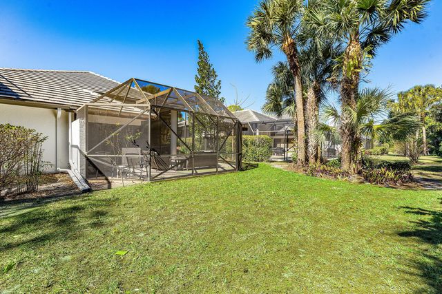 1120 Sand Drift Way A, West Palm Beach, FL 33411