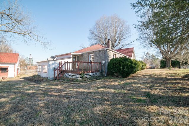 3219 US 70 Highway E, Morganton, NC 28655