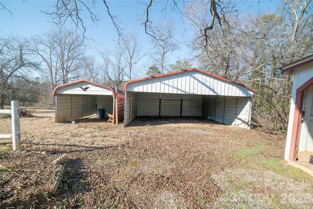 3219 US 70 Highway E, Morganton, NC 28655