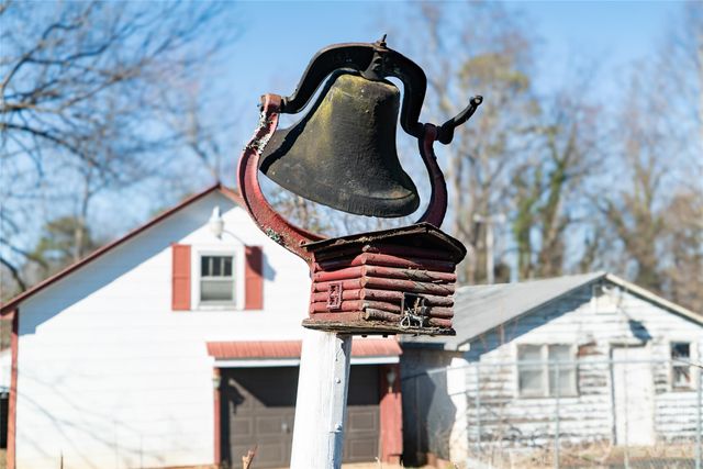 3219 US 70 Highway E, Morganton, NC 28655