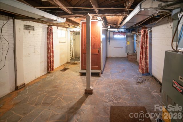 3219 US 70 Highway E, Morganton, NC 28655