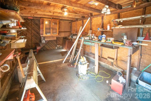 3219 US 70 Highway E, Morganton, NC 28655