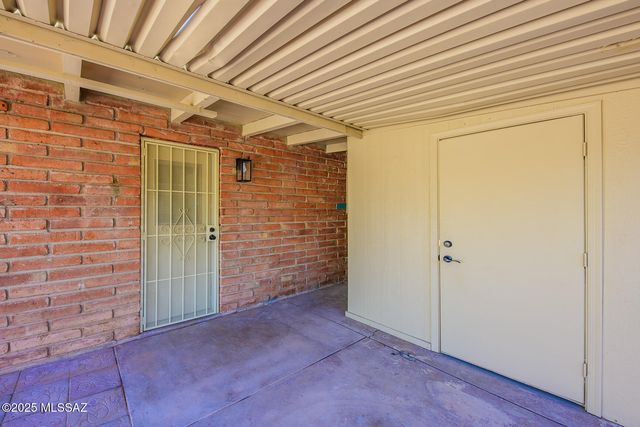 2971 N Richey Boulevard, Tucson, AZ 85716