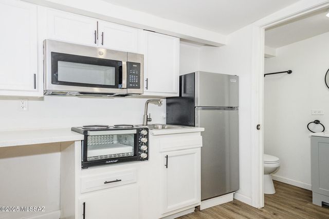 2971 N Richey Boulevard, Tucson, AZ 85716