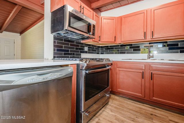 2971 N Richey Boulevard, Tucson, AZ 85716