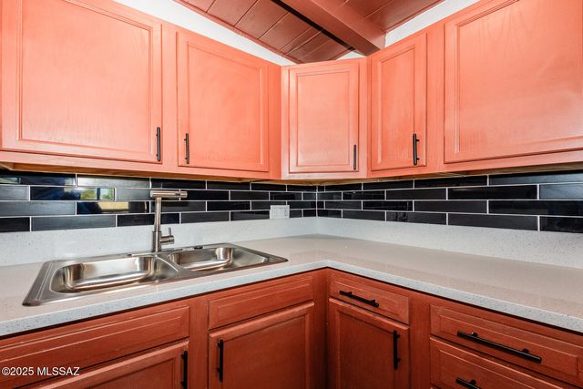 2971 N Richey Boulevard, Tucson, AZ 85716