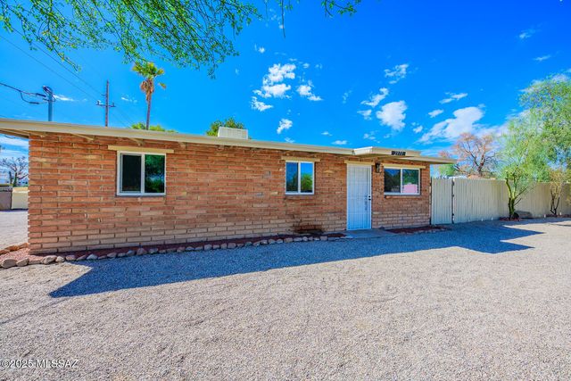 2971 N Richey Boulevard, Tucson, AZ 85716