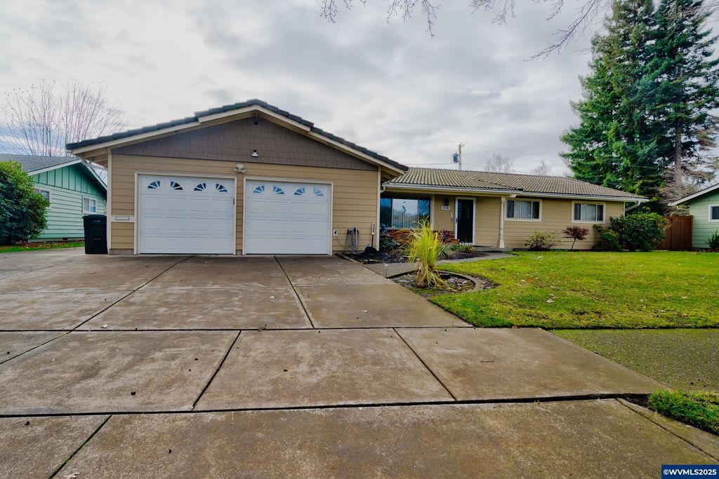 4290 Ivory Wy NE, Salem, OR 97305