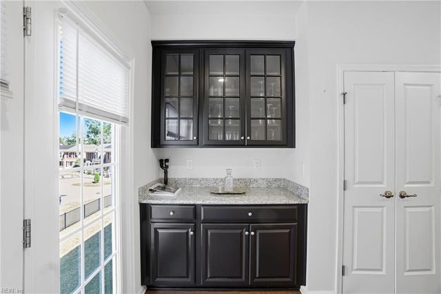 315 W Constance Rd Unit 320, Suffolk, VA 23434