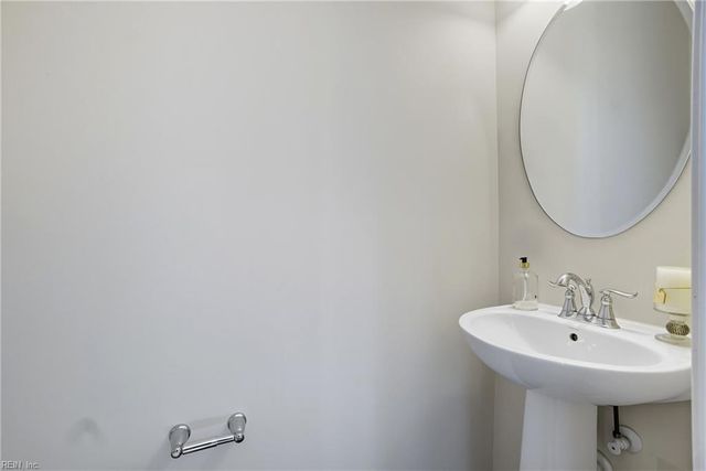 315 W Constance Rd Unit 320, Suffolk, VA 23434