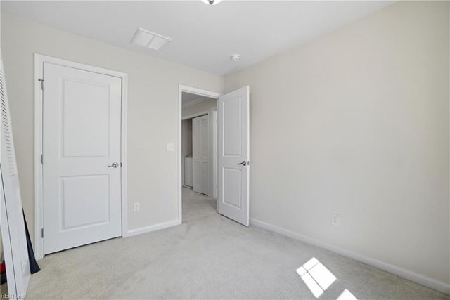 315 W Constance Rd Unit 320, Suffolk, VA 23434