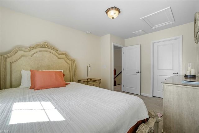 315 W Constance Rd Unit 320, Suffolk, VA 23434