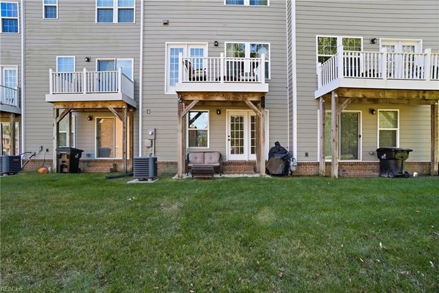 315 W Constance Rd Unit 320, Suffolk, VA 23434