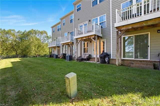 315 W Constance Rd Unit 320, Suffolk, VA 23434