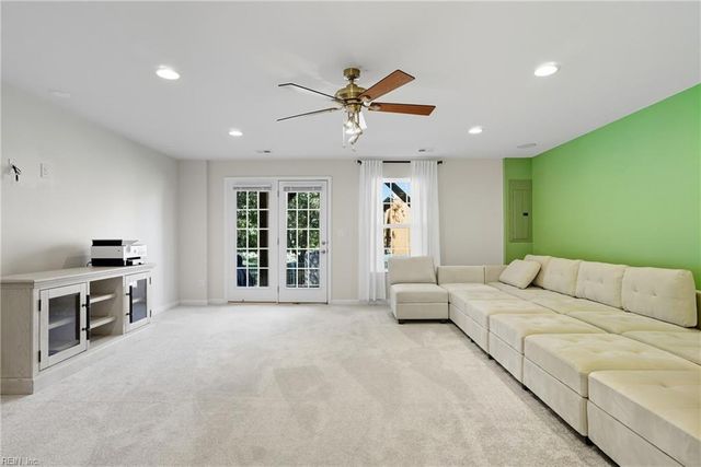 315 W Constance Rd Unit 320, Suffolk, VA 23434