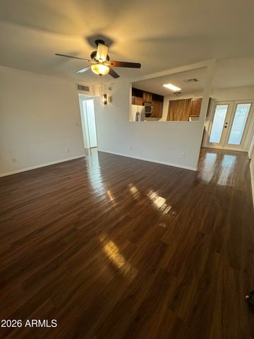 9512 N 67TH Lane, Peoria, AZ 85345