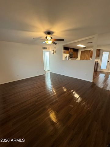 9512 N 67TH Lane, Peoria, AZ 85345