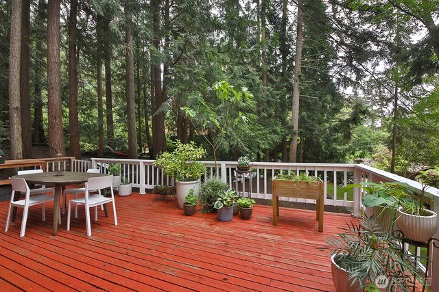 5305 April Drive, Langley, WA 98260