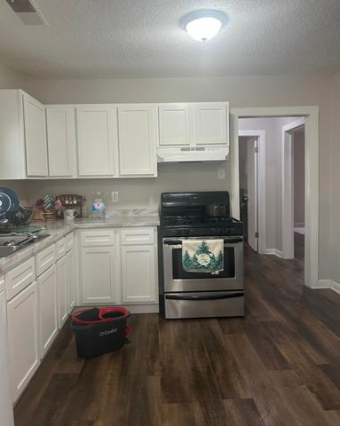 535 GILLEAS RD, Memphis, TN 38109