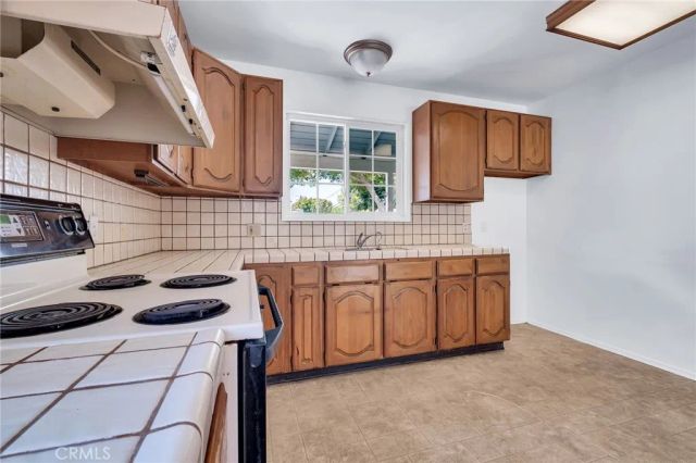 2760 El Dorado St., Torrance, CA 90503