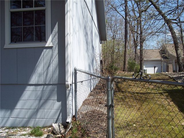 14 Radcliffe Drive, Bella Vista, AR 72714