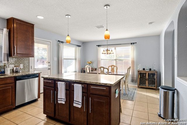 8722 GAVEL GATE, Converse, TX 78109