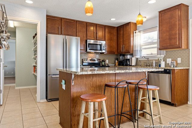 8722 GAVEL GATE, Converse, TX 78109