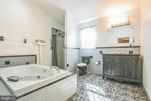 14 ROBERTS AVE, Marmora, NJ 08223