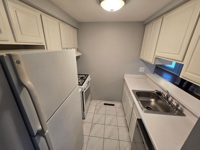 35161 Terrybrook Drive, Sterling Heights City, MI 48312