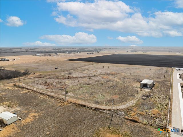 824 County Road 451, Coupland, TX 78615